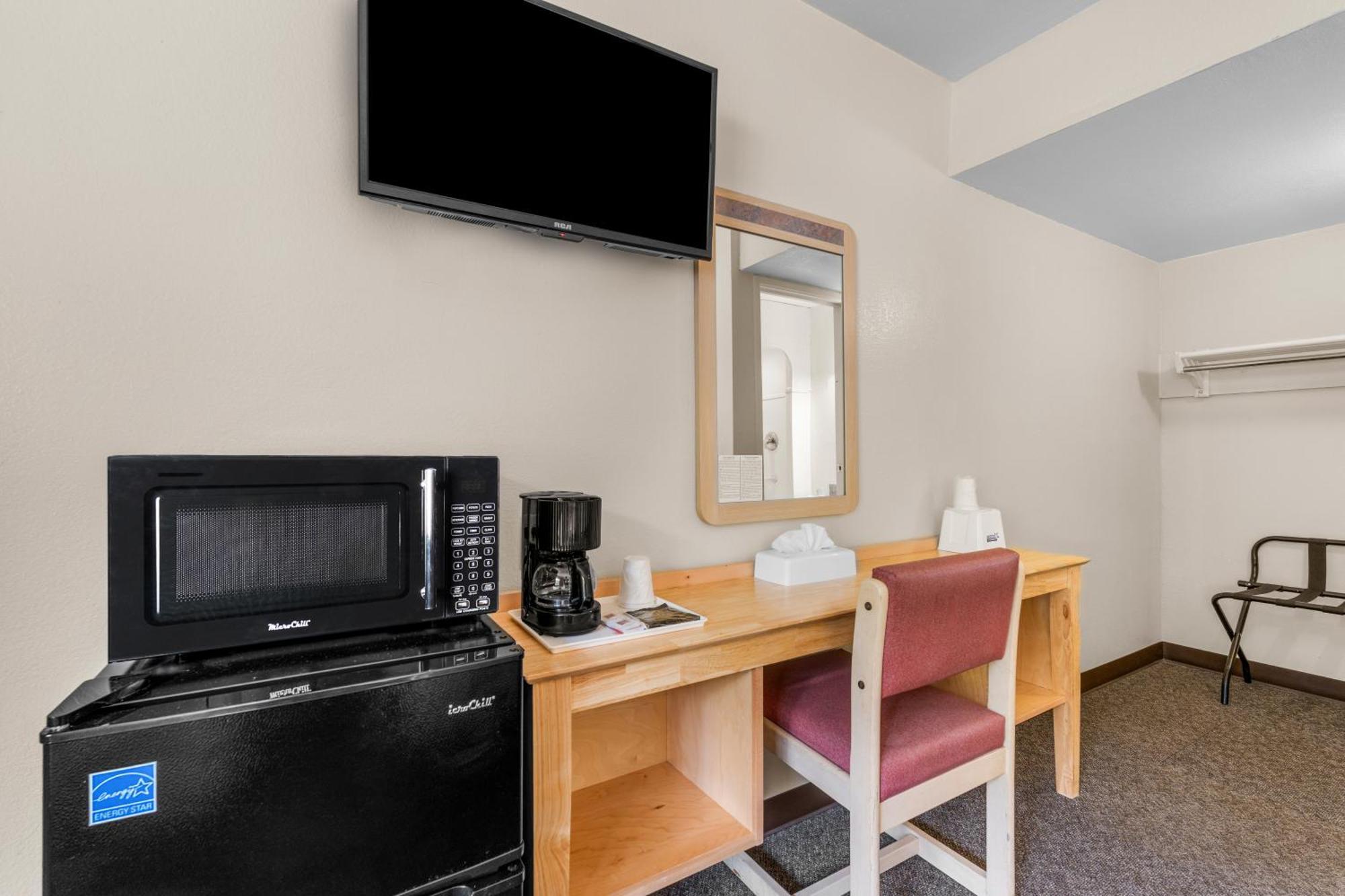 Americas Best Value Inn - Лейк-Сіті Екстер'єр фото