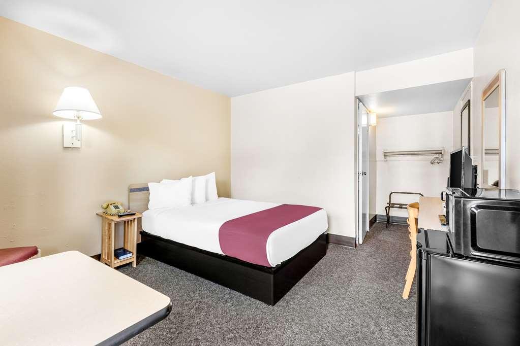 Americas Best Value Inn - Лейк-Сіті Номер фото